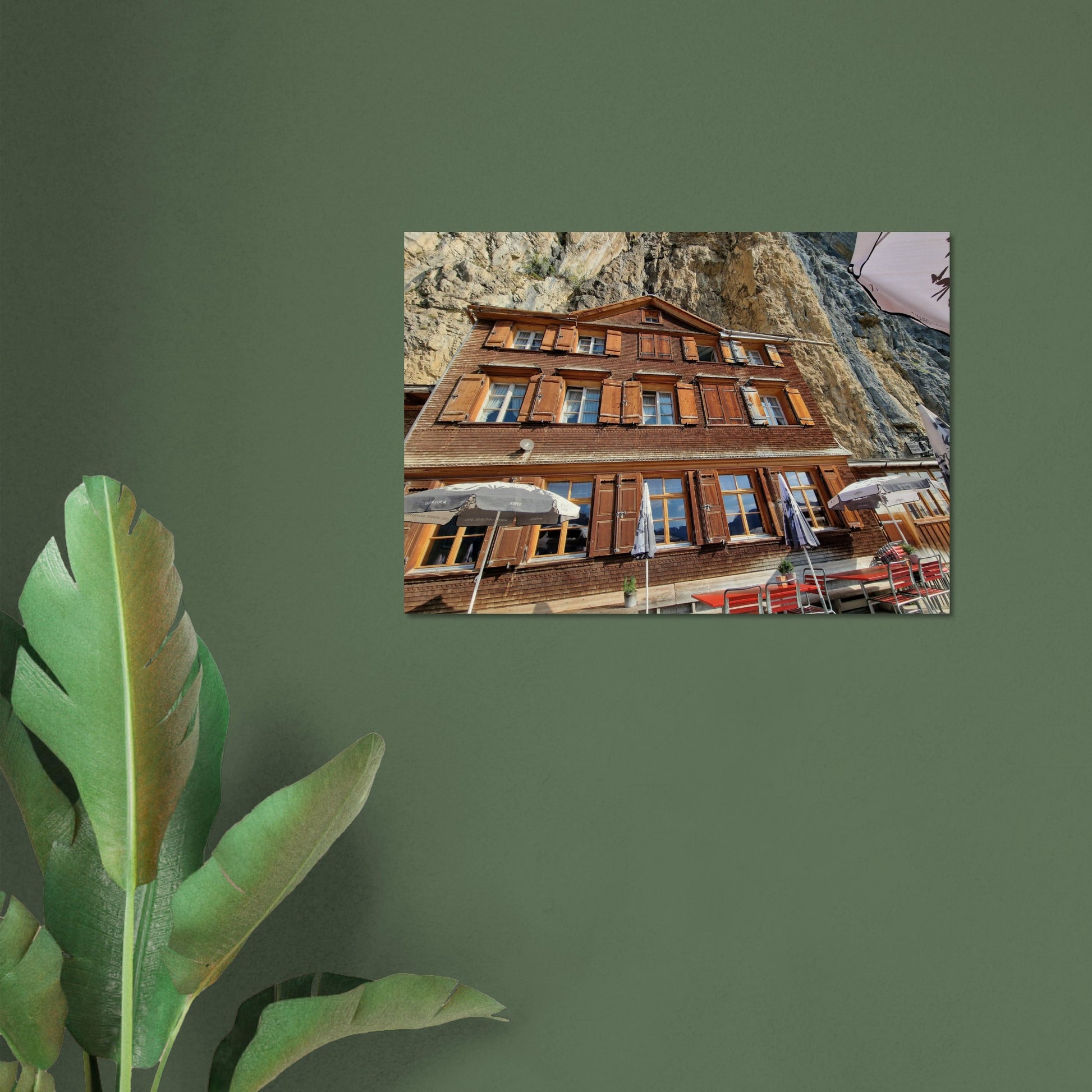 b0946704-dfb9-4691-852d-63bce0870ada